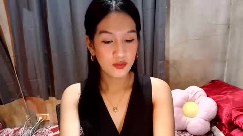 Snapshot of loveme_fiona chatting on 16, 10, 2025 loveme_fiona online show from 16, 10, 2025