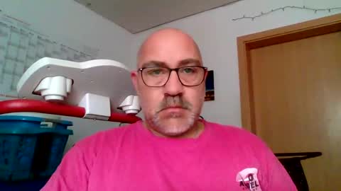 lover010983 online show from 20, 10, 2025