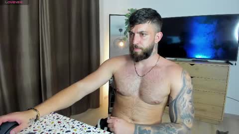 Snapshot of lovermike_ chatting on 25, 6, 2026 Mike online show from 25, 6, 2026