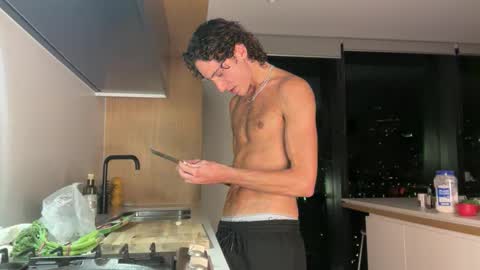 Leo Loves online show from 23, 2, 2026