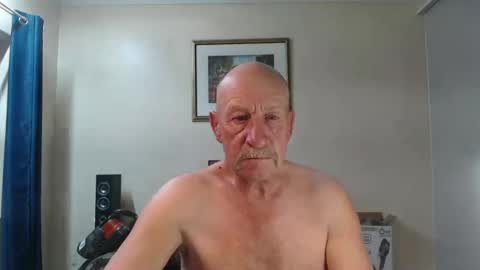 Snapshot of lovesblackazz chatting on 21, 2, 2025 Lovesblackazz online show from 21, 2, 2025