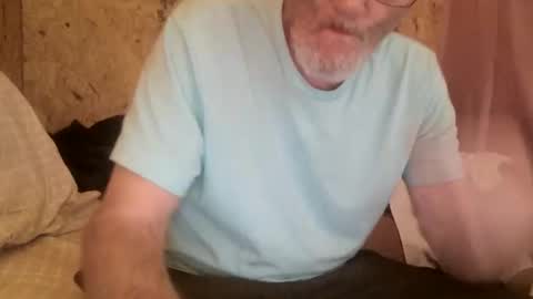 Snapshot of lovesex6565 chatting on 14, 12, 2025 just here to have fun and cum online show from 14, 12, 2025