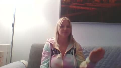 Marlyn online show from 13, 12, 2025