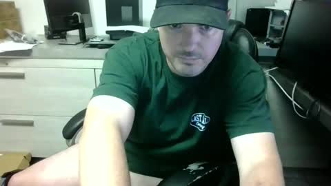 Snapshot of lovetofps chatting on 16, 2, 2025 Love2Game online show from 16, 2, 2025