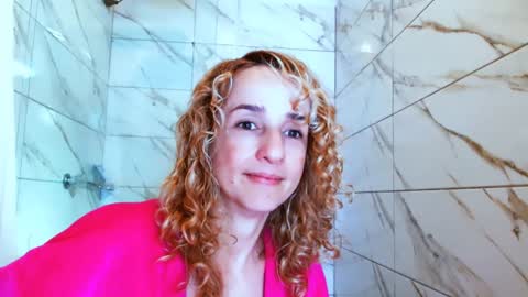 Snapshot of loving__lily chatting on 31, 12, 2024 loving online show from 31, 12, 2024