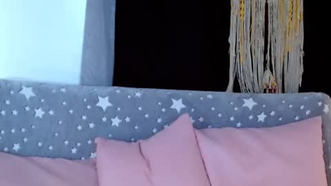 Snapshot of loving__lily chatting on 10, 2, 2025 loving online show from 10, 2, 2025