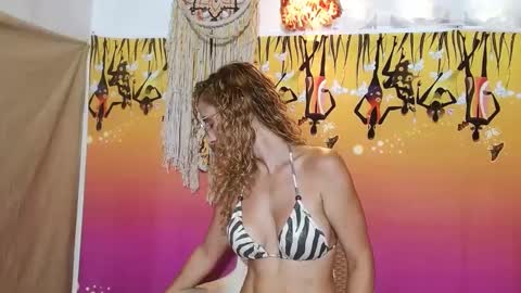 Snapshot of loving__lily chatting on 11, 10, 2025 loving online show from 11, 10, 2025