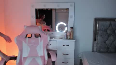 Snapshot of lovingdarcy_ chatting on 31, 10, 2025 Susana online show from 31, 10, 2025