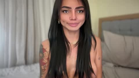 Snapshot of lowla_19 chatting on 26, 4, 2026 Candice online show from 26, 4, 2026