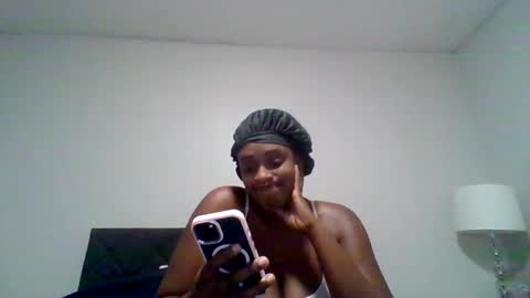 loyalbambi online show from 28, 5, 2026