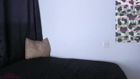 Lucia online show from 2, 3, 2025