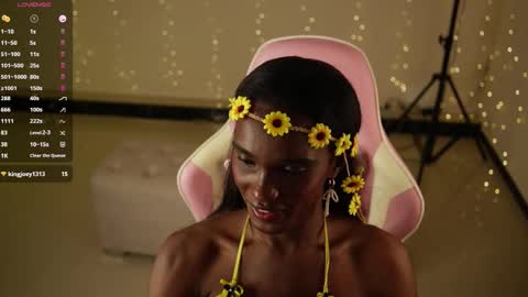 Snapshot of luanarisque chatting on 20, 2, 2025 IG luana orq online show from 20, 2, 2025