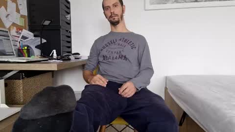 lubik044 online show from 4, 2, 2026