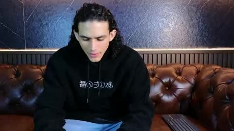 Snapshot of lucaalessi chatting on 15, 4, 2026 lucaalessi online show from 15, 4, 2026