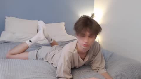 Snapshot of lucacharm chatting on 4, 3, 2025 lucacharm online show from 4, 3, 2025