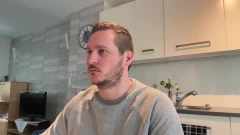 Snapshot of lucas1996_ chatting on 12, 3, 2025 Lucas online show from 12, 3, 2025