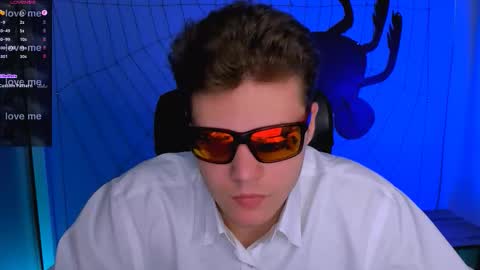 lucas_long_ online show from 28, 10, 2025