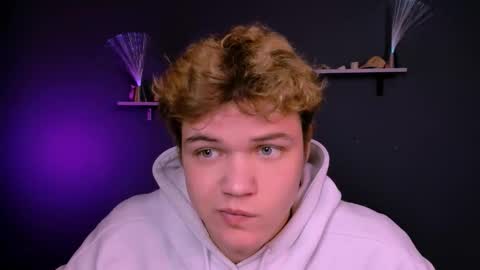 lucas_long_ online show from 18, 12, 2025