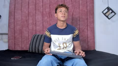 lucas_tease online show from 8, 4, 2026