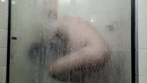 Snapshot of lucasgody chatting on 2, 1, 2025 lucas online show from 2, 1, 2025