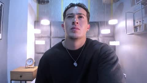 Snapshot of luccagrey chatting on 8, 11, 2025 luccagrey online show from 8, 11, 2025