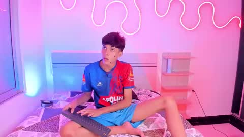 Luccas Ferreira online show from 21, 10, 2025