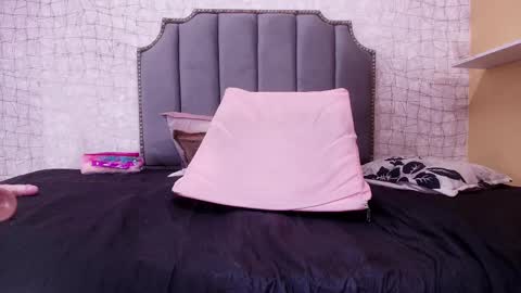 Snapshot of lucero_williams chatting on 6, 3, 2025 Lucero W online show from 6, 3, 2025