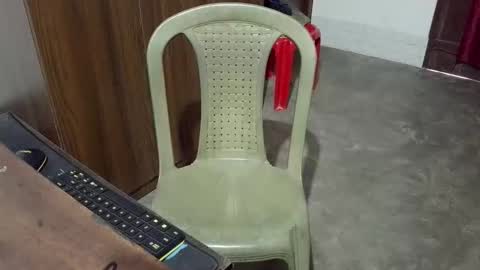 Snapshot of luci_ri chatting on 12, 10, 2025 luci_ri online show from 12, 10, 2025