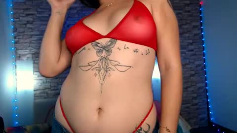 Snapshot of lucia_amores chatting on 21, 12, 2024 Luci online show from 21, 12, 2024