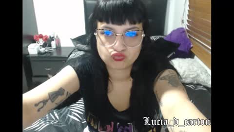 Snapshot of lucia_d_carton chatting on 4, 2, 2025 Lulu DCarton online show from 4, 2, 2025