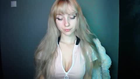 Lucy online show from 10, 11, 2025