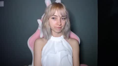 Lucy online show from 22, 3, 2026