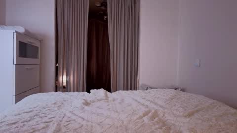 Lucia online show from 12, 11, 2025