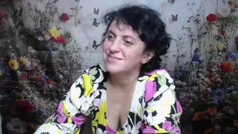 LuciaMi online show from 8, 10, 2025