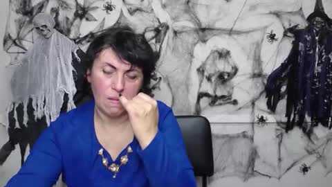 LuciaMi online show from 21, 10, 2025