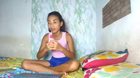 Snapshot of luciana_daza chatting on 25, 9, 2025 Luciana online show from 25, 9, 2025