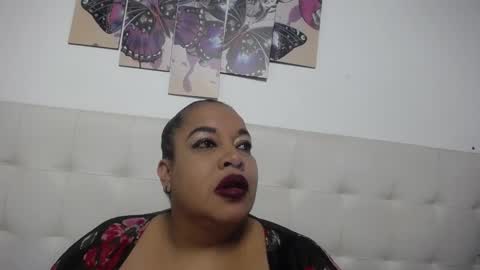 Snapshot of luciana_milf1 chatting on 10, 12, 2024 Luciana online show from 10, 12, 2024