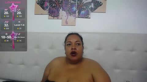 Snapshot of luciana_milf1 chatting on 7, 1, 2025 Luciana online show from 7, 1, 2025