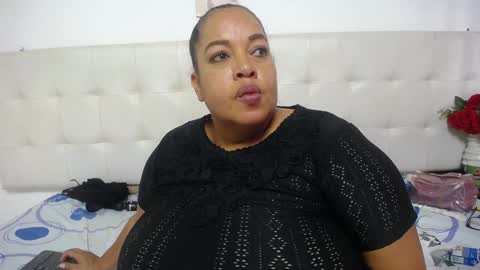 Snapshot of luciana_milf1 chatting on 28, 1, 2025 Luciana online show from 28, 1, 2025