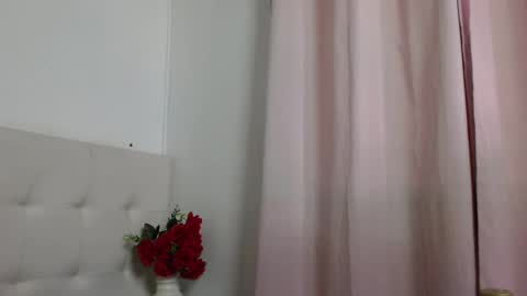 Snapshot of luciana_milf1 chatting on 8, 3, 2025 Luciana online show from 8, 3, 2025