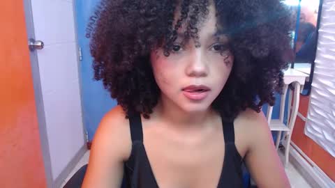 Snapshot of luciana_mj1 chatting on 23, 2, 2026 LUCIANA online show from 23, 2, 2026