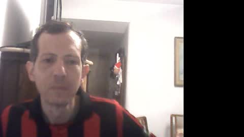 Snapshot of lucianoaxel chatting on 2, 1, 2025 Luciano online show from 2, 1, 2025