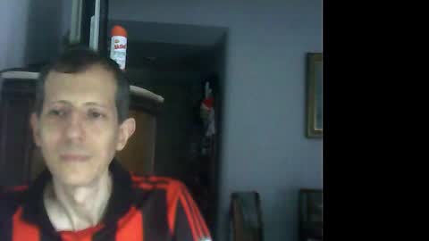 Snapshot of lucianoaxel chatting on 4, 1, 2025 Luciano online show from 4, 1, 2025