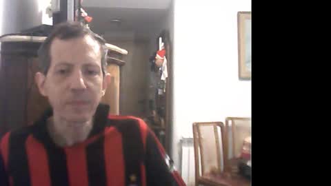 Snapshot of lucianoaxel chatting on 11, 1, 2025 Luciano online show from 11, 1, 2025