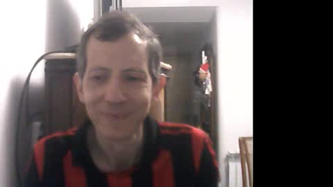 Snapshot of lucianoaxel chatting on 13, 1, 2025 Luciano online show from 13, 1, 2025