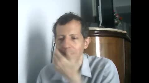 Snapshot of lucianoaxel chatting on 26, 2, 2025 Luciano online show from 26, 2, 2025