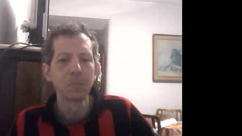Snapshot of lucianoaxel chatting on 2, 3, 2025 Luciano online show from 2, 3, 2025