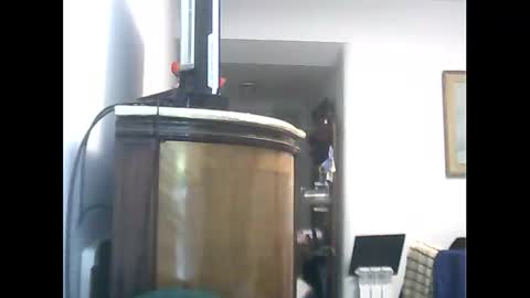 Snapshot of lucianoaxel chatting on 5, 10, 2025 Luciano online show from 5, 10, 2025