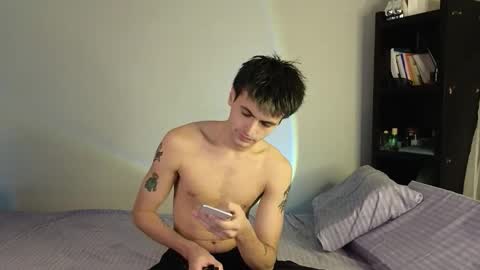 Snapshot of lucidangelok chatting on 12, 10, 2025 Angelok online show from 12, 10, 2025