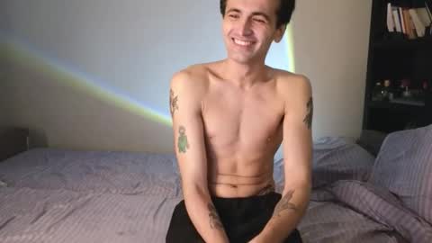 Snapshot of lucidangelok chatting on 12, 10, 2025 Angelok online show from 12, 10, 2025